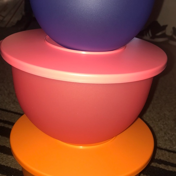 Tupperware π§‘ππ - Picture 3 of 7